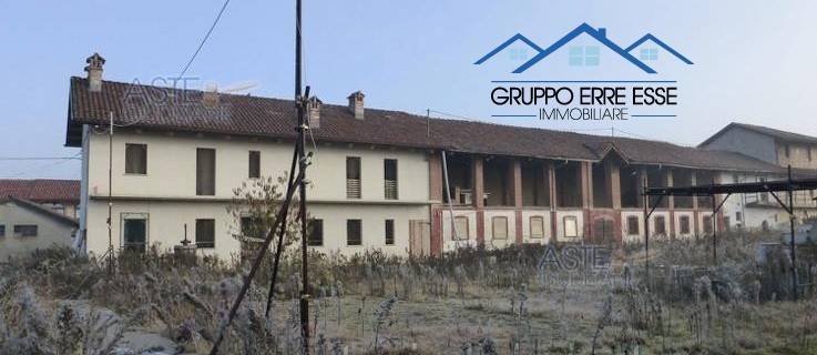 casa indipendente in vendita a Bra in zona Falchetto