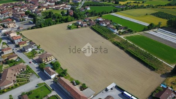 terreno agricolo in vendita a Bra in zona Pollenzo