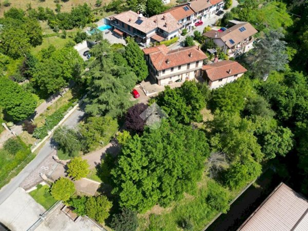 casa indipendente in vendita a Bra in zona San Matteo