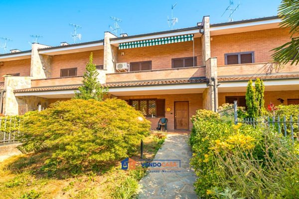casa indipendente in vendita a Bra