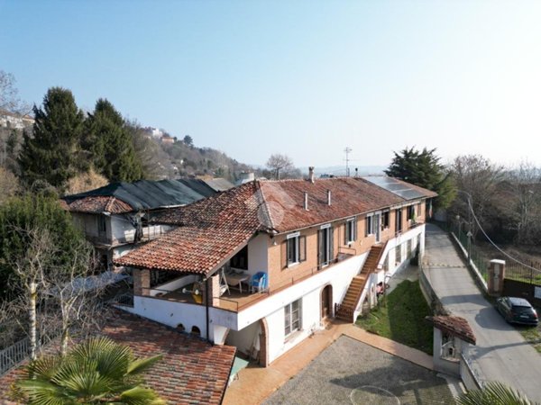 casa indipendente in vendita a Bra