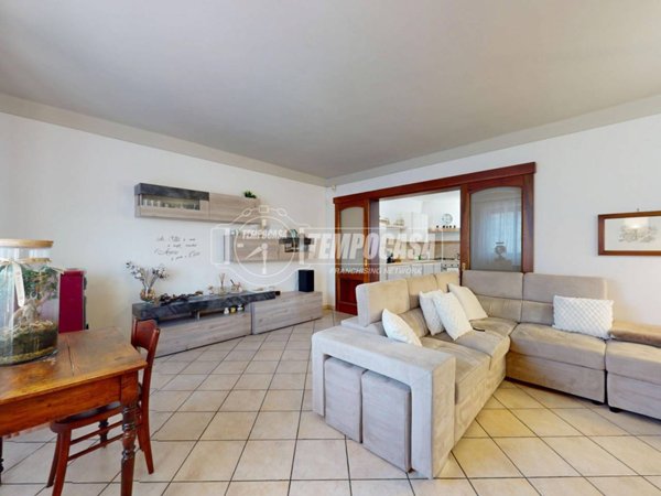 casa indipendente in vendita a Bra in zona San Michele