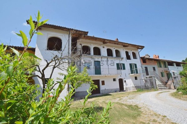 casa indipendente in vendita a Briaglia