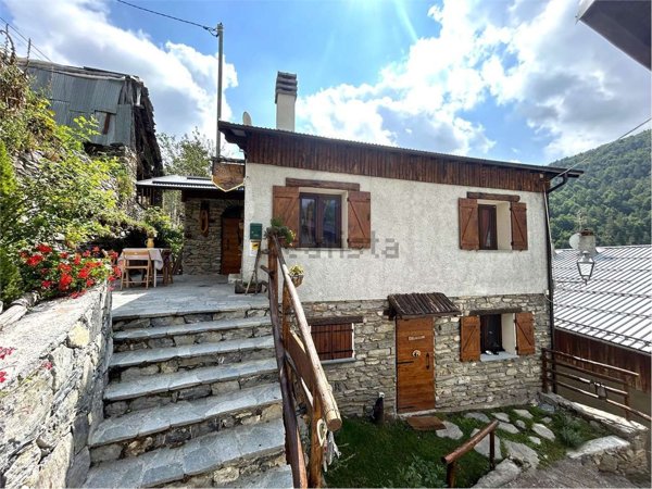 casa semindipendente in vendita a Briga Alta in zona Upega