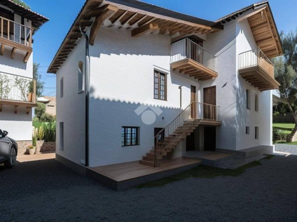 casa indipendente in vendita a Brondello
