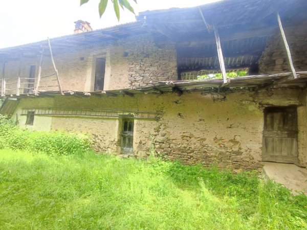 casa indipendente in vendita a Brondello