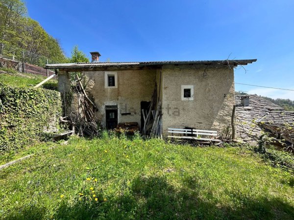 quadrivano in vendita a Brossasco