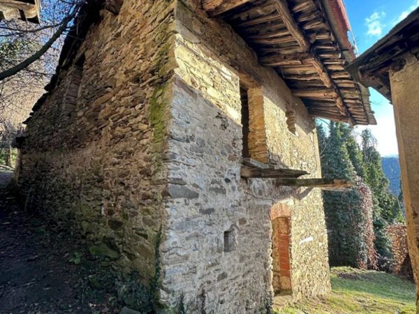 casa indipendente in vendita a Brossasco
