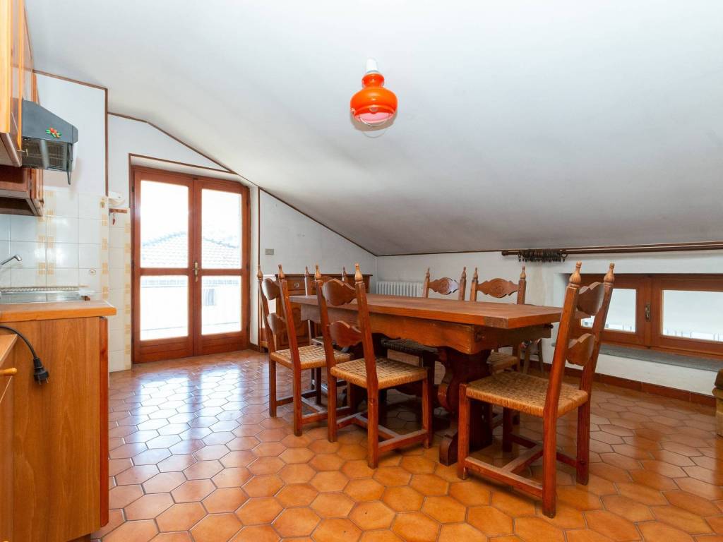 appartamento in vendita a Brossasco