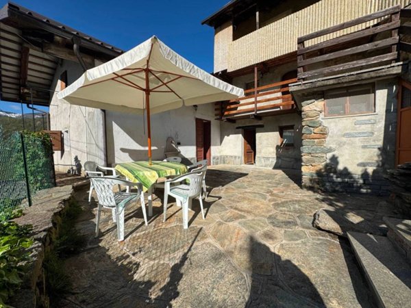 casa indipendente in vendita a Brossasco