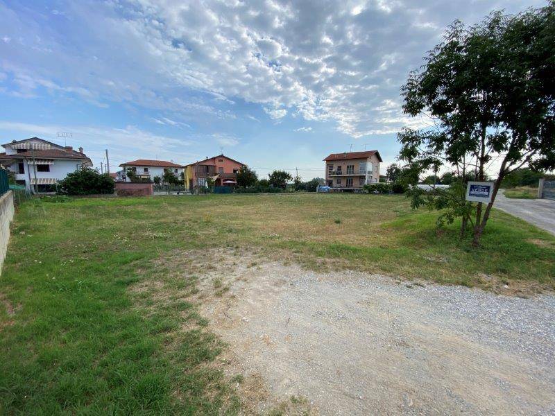 terreno edificabile in vendita a Busca