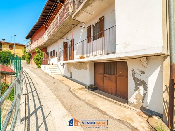 appartamento in vendita a Busca