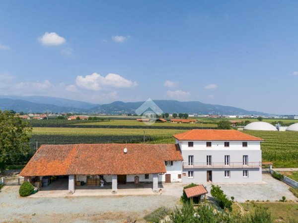 casa indipendente in vendita a Busca