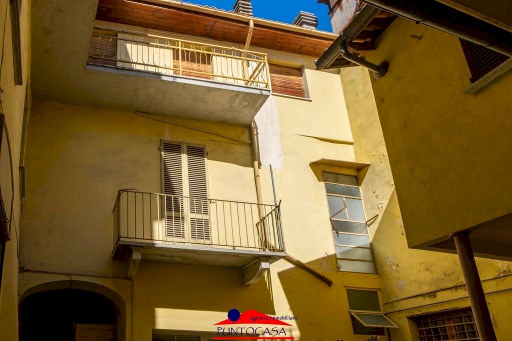 appartamento in vendita a Busca