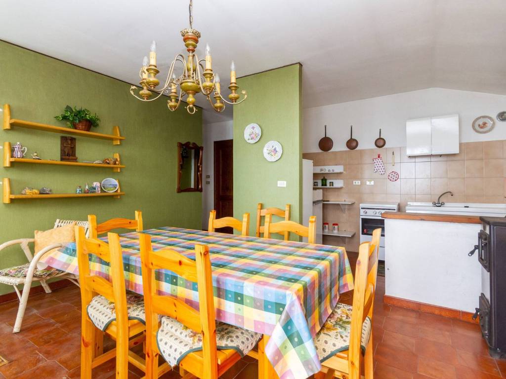 appartamento in vendita a Busca in zona Valmala