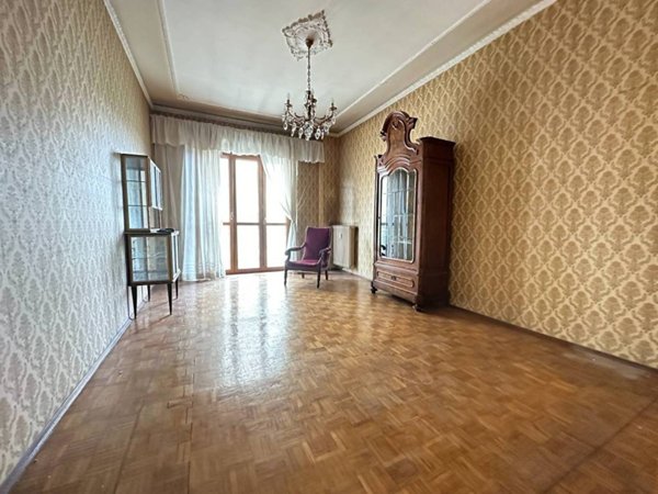 appartamento in vendita a Busca