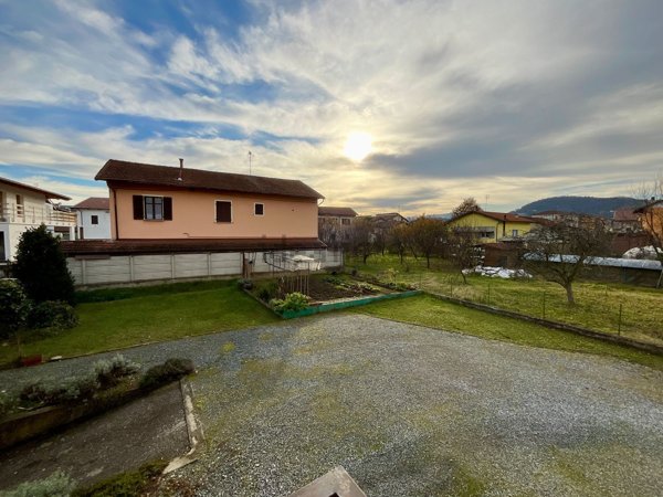 appartamento in vendita a Busca