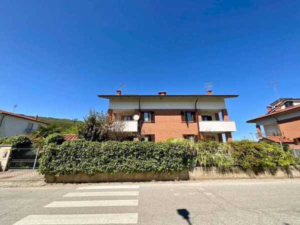casa indipendente in vendita a Busca