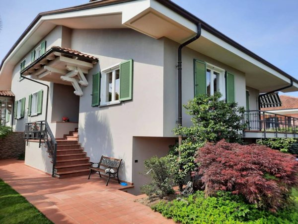 casa indipendente in vendita a Busca