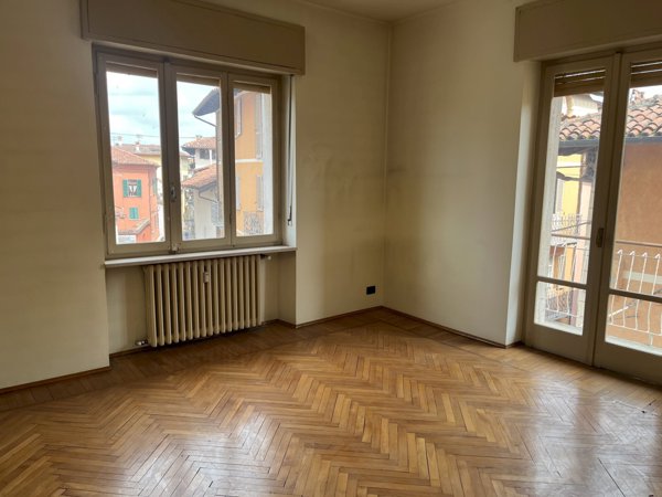 appartamento in vendita a Busca