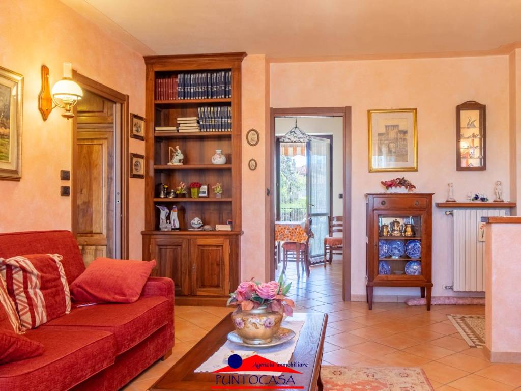 appartamento in vendita a Busca