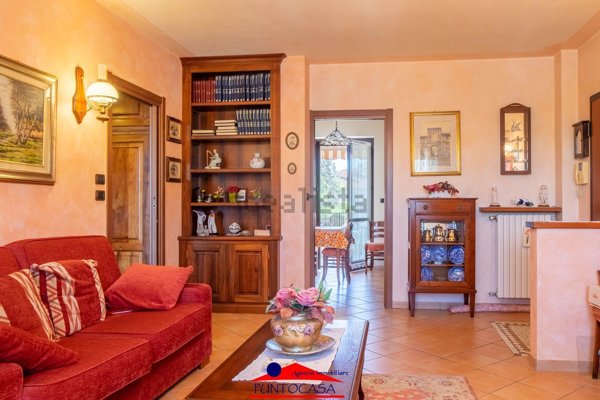 appartamento in vendita a Busca