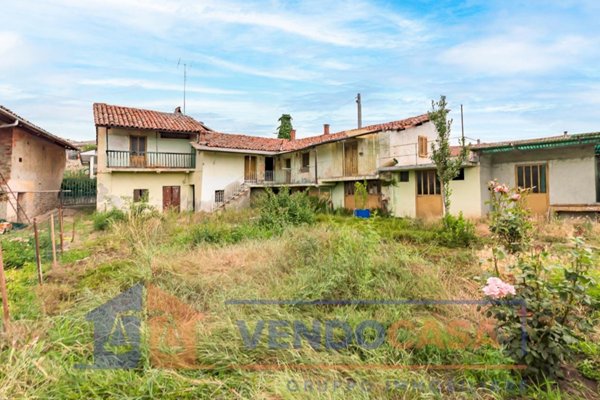 casale in vendita a Busca