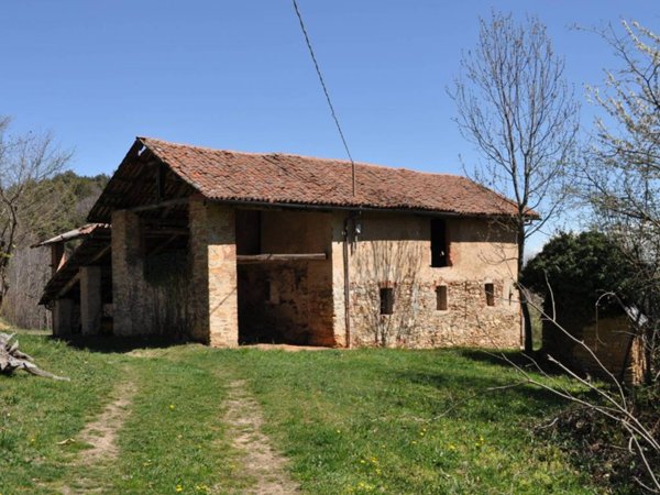 casa indipendente in vendita a Busca in zona Bosco