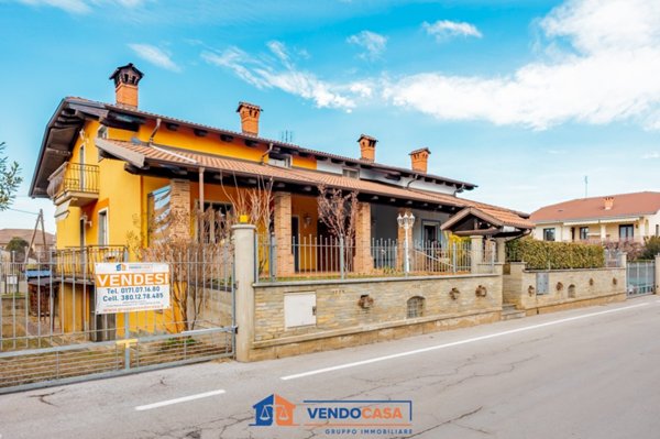 casa indipendente in vendita a Busca in zona San Chiaffredo