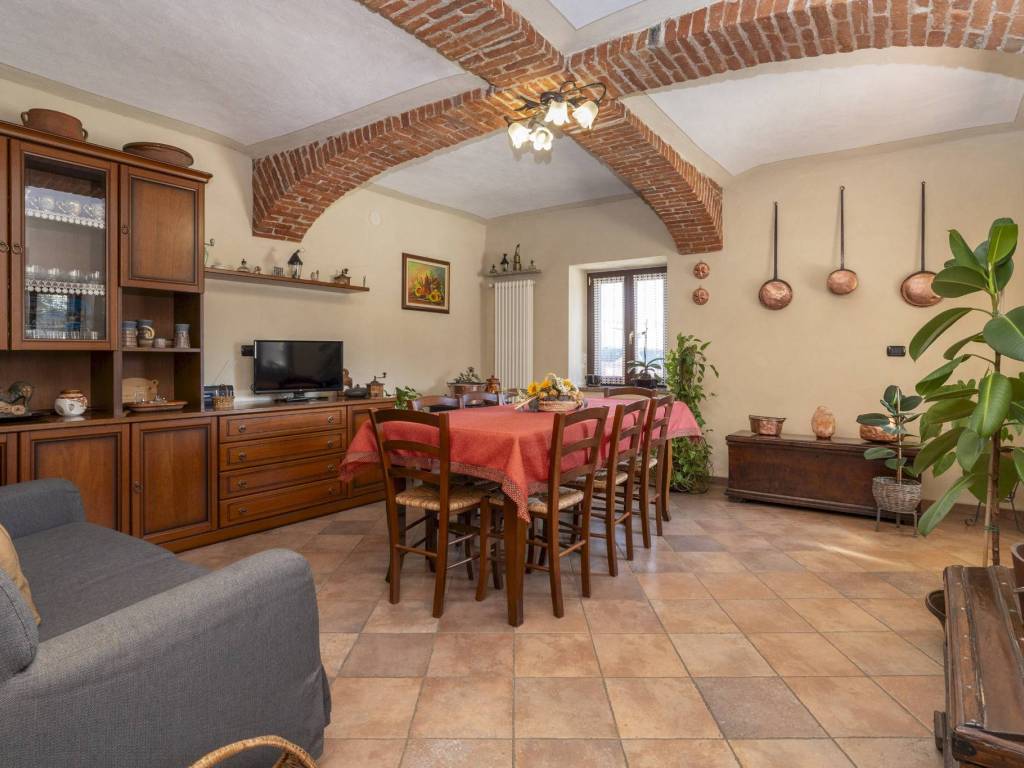 casa indipendente in vendita a Busca