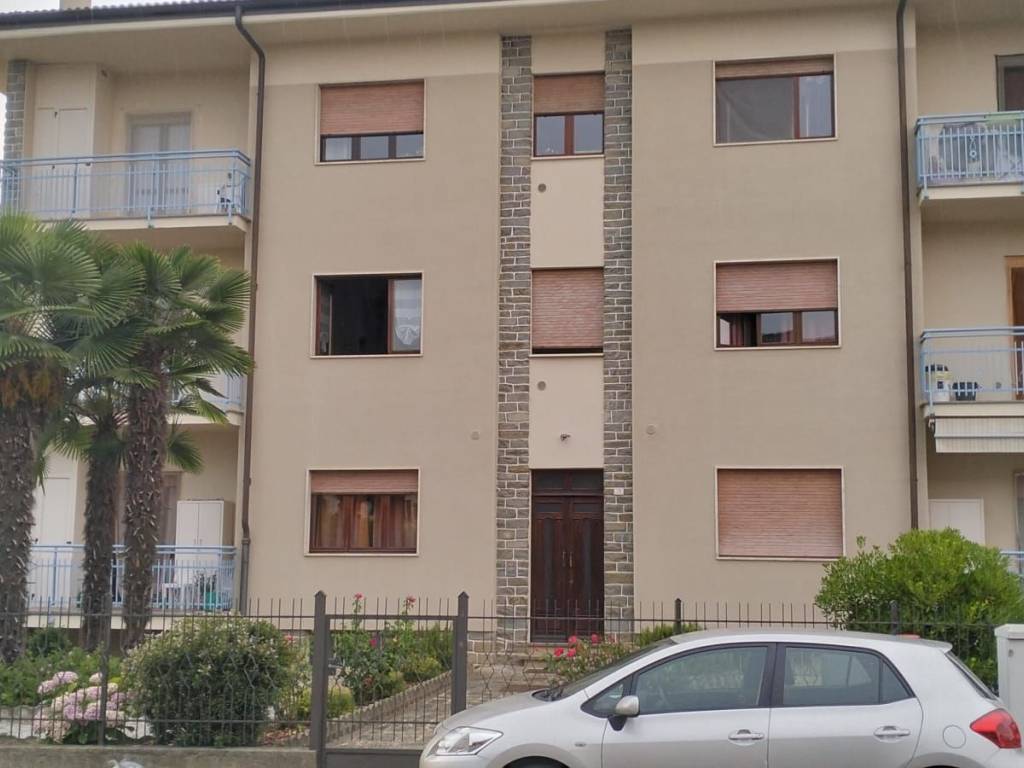 appartamento in vendita a Busca