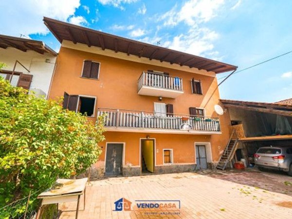 casa indipendente in vendita a Busca