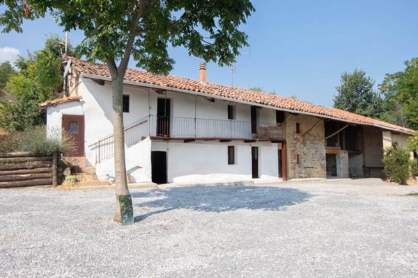 appartamento in vendita a Busca in zona Bosco