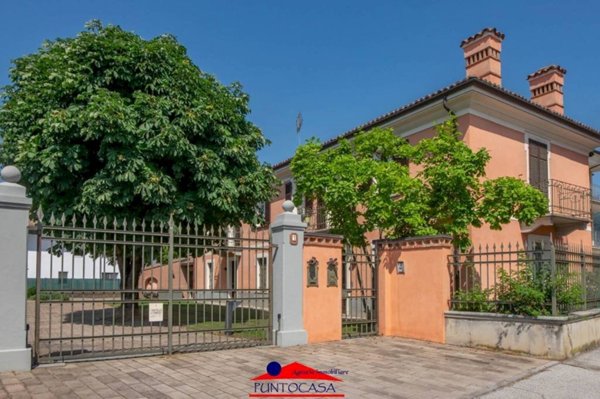 casa indipendente in vendita a Busca