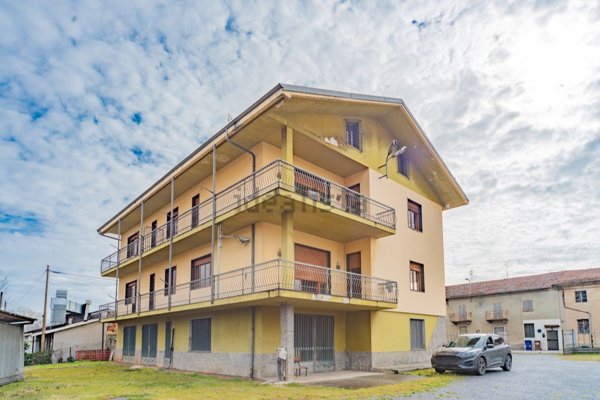 appartamento in vendita a Busca