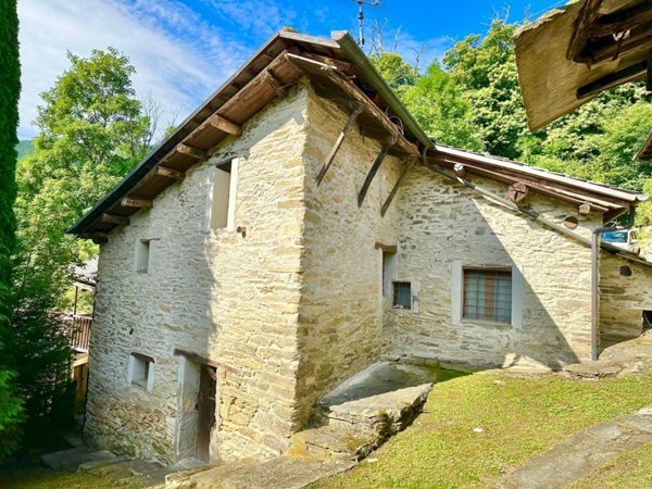 appartamento in vendita a Busca in zona Valmala