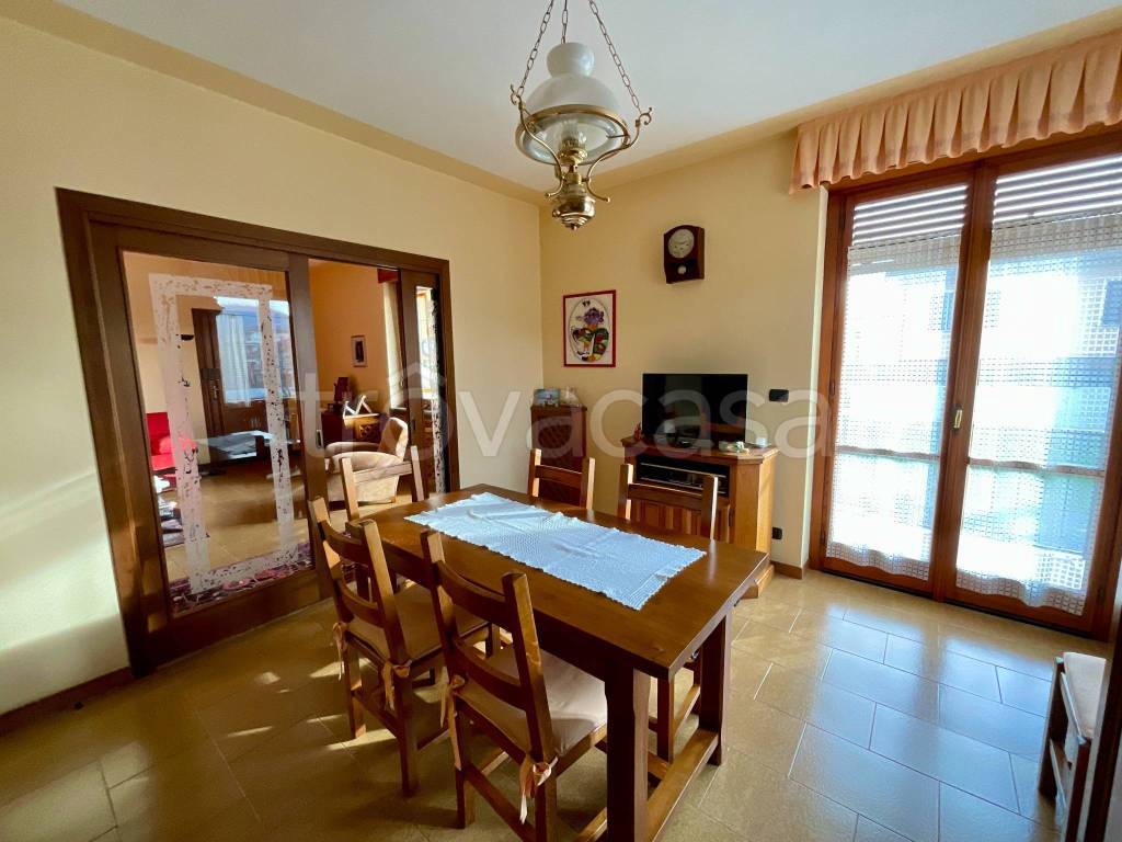 appartamento in vendita a Busca