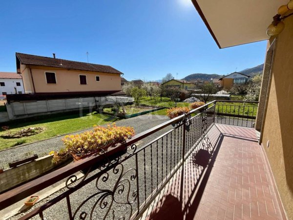 appartamento in vendita a Busca