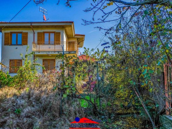 appartamento in vendita a Busca in zona Castelletto