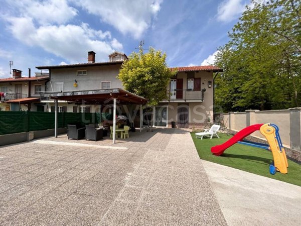 casa indipendente in vendita a Busca in zona Attissano