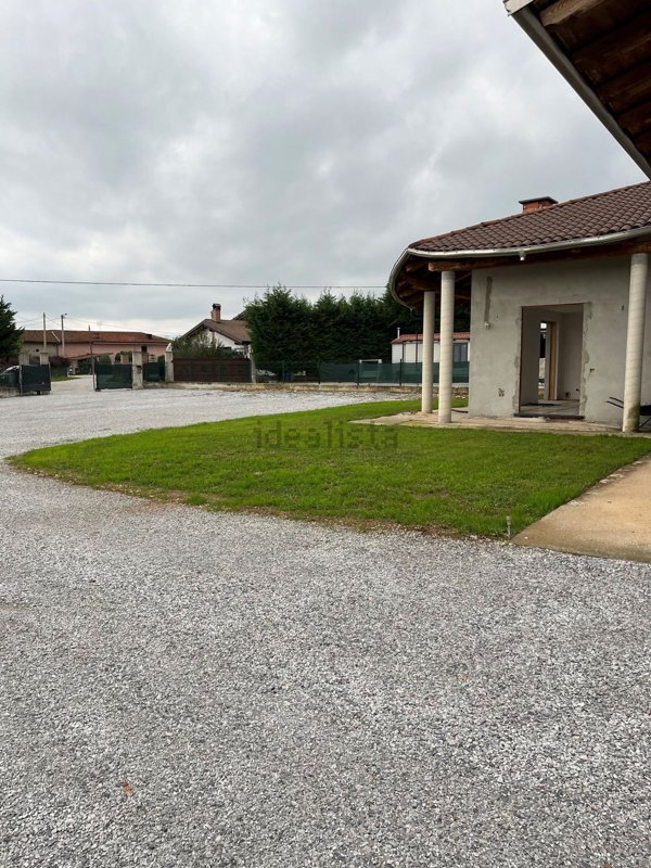 appartamento in vendita a Busca