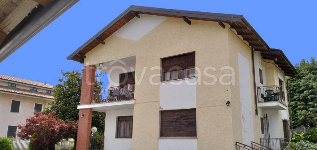 casa indipendente in vendita a Busca in zona San Mauro