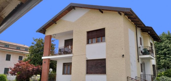 casa indipendente in vendita a Busca in zona San Mauro