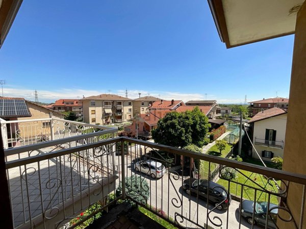 appartamento in vendita a Busca