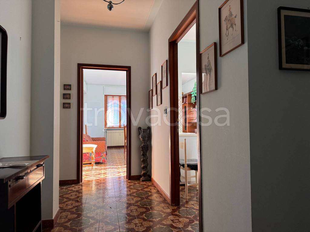 appartamento in vendita a Busca