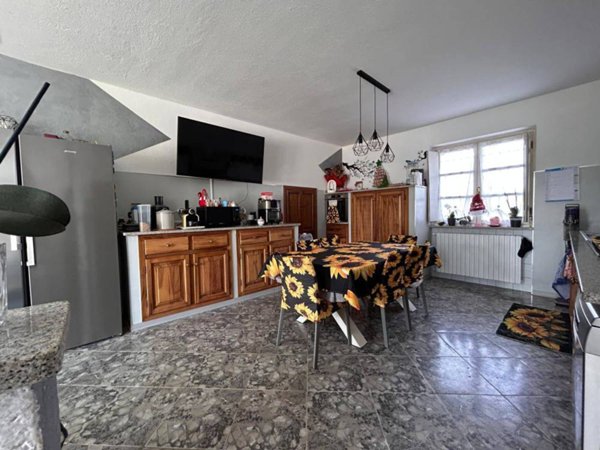 casa indipendente in vendita a Busca in zona Attissano