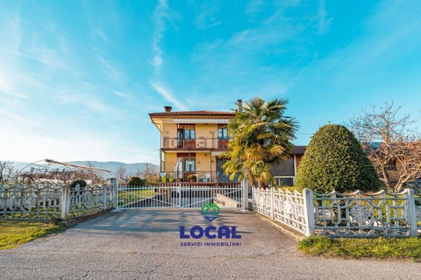 appartamento in vendita a Busca