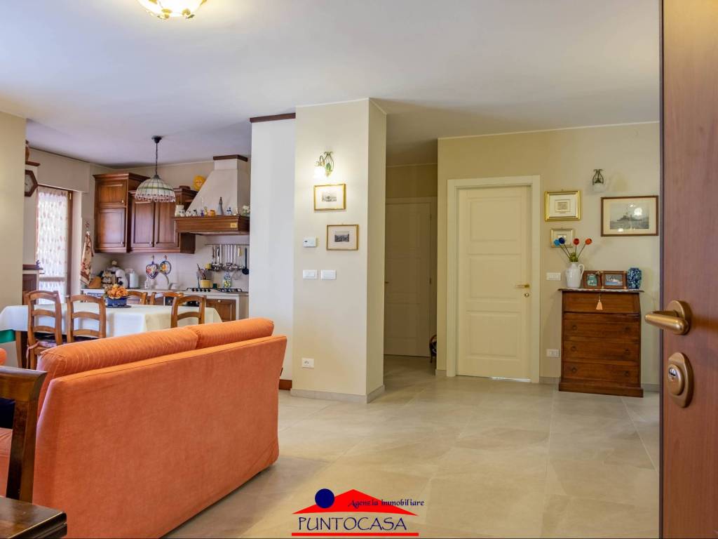 appartamento in vendita a Busca