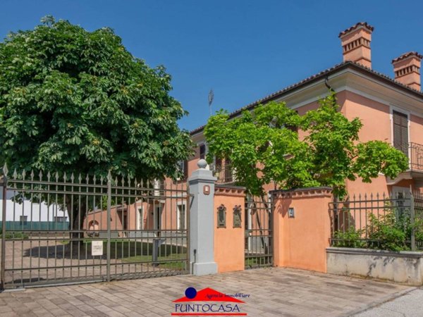 appartamento in vendita a Busca