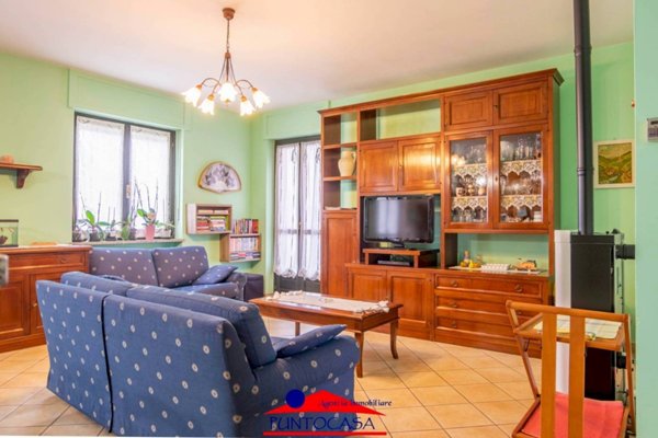 appartamento in vendita a Busca in zona Castelletto